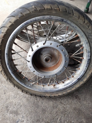 ล้อคลิกเดิม110 2 ล้อ