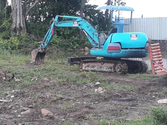 รถขุด KOMATSU PC30-7 รถสภาพสวยแน่น มีคลิปการทำงานส่งให้ทางไลน์.