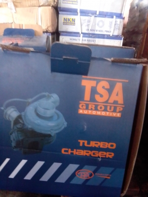 ขายเทอร์โบ ISUZU6BG1 ราคา13000โทร0802472445