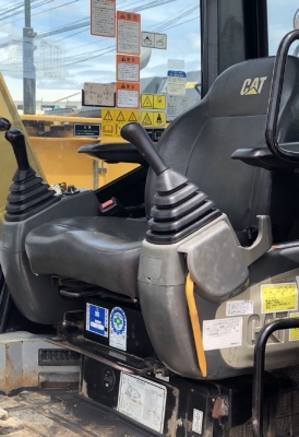 ขายรถขุด 313DCR ปี 2013 (3,xxx ชั่วโมง) นำเข้าเองจากญี่ปุ่น สภาพสวยพร้อมใช้ มีVDOการทำงานครับ