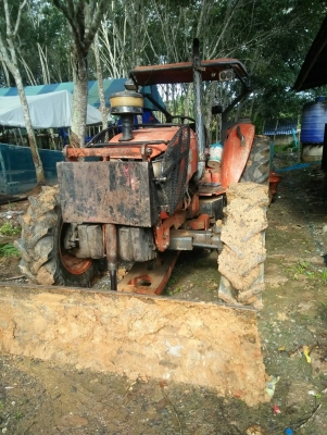 ขายรถไถKUBOTA M9540 ปี51 ใบมีด7 จานเอกสารเล่มทะเบียนราคา 420,000 ขายรถไถKUBOTA M9540 ปี51 ใบมีด7 จานเอกสารเล่มทะเบียนราคา 420,000