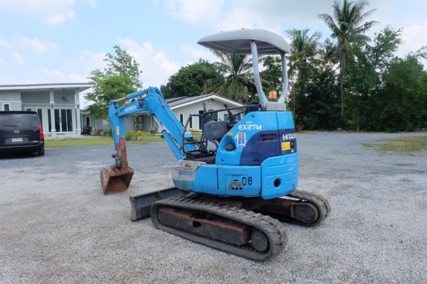 รถแม็คโคร Hitachi ZX27U