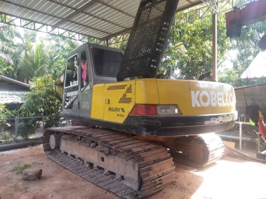 ขายแบคโคร KOBELCO sk200-3 ขายแบคโคร KOBELCO sk200-3