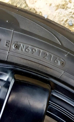 ขายยาง NITTO 420S ขนาด 265/50/20 พร้อมล้อ LENSO