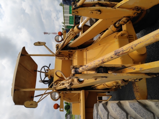 ขายรถตักล้อยาง cat910 เก่าญี่ปุ่น เจ้าของขายเองไม่ค่อยได้ใช้