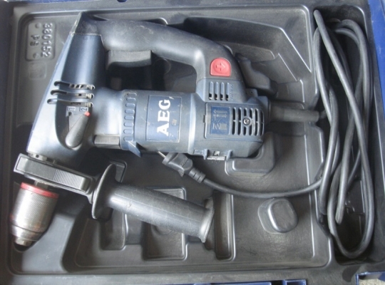 ****ขายหมดแล้วค่ะ บอกแล้วให้รีบตัดสินใจ**** สว่านเจาะกระแทกไฟฟ้า AEG (Percussion Drill) รุ่น ERGOMAX ****ขายหมดแล้วค่ะ บอกแล้วให้รีบตัดสินใจ**** สว่านเจาะกระแทกไฟฟ้า AEG (Percussion Drill) รุ่น ERGOMAX