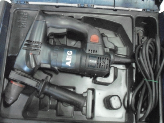 ****ขายหมดแล้วค่ะ บอกแล้วให้รีบตัดสินใจ**** สว่านเจาะกระแทกไฟฟ้า AEG (Percussion Drill) รุ่น ERGOMAX