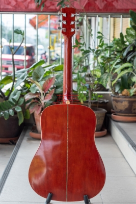 กีต้าร์โปร่ง Harrier 41 นิ้ว รุ่น 41NT สีไม้เงา สภาพดี มีกระเป๋า