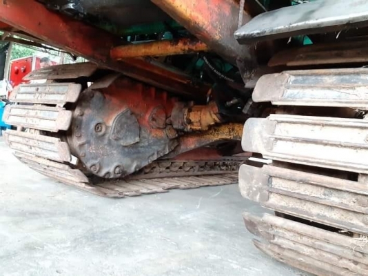 ขาย360.000บาท รถเกี่ยว ท่าเสาพัฒนา อุ้มปรับระดับ2.5ตัน สภาพดี รถอยู่สตึกบุรีรัม081-0759473