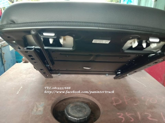 SALE**สินค้าใหม่แกะกล่อง ยังไม่เคยใช้งาน *เบาะรถ (แบบธรรมดา/ พับได้) / ราคาเพียง(ตัวละ) 4,500 บาท.- เท่านั้น!!