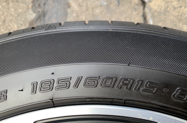 ล้อแม็ก Toyota Vios TRD ขอบ 15 พร้อมยางสภาพน้องๆป้ายแดง 185-60-15 Dunlop ปลายปี 18