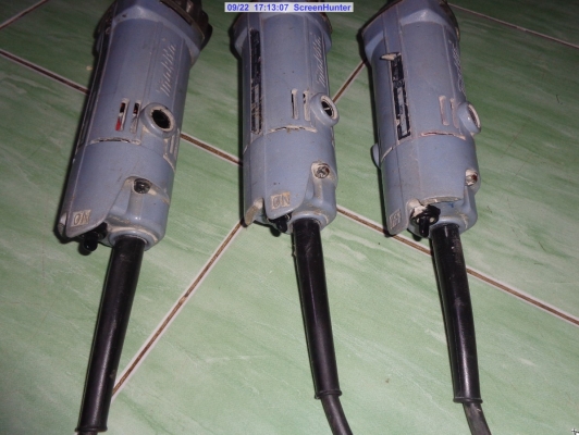 ขายเครื่องเจียรไฟฟ้าขนาด 4 นิ้ว MAKITA รุ่น 9500NB มี3ตัวขายตัวละ1000พร้อมส่งเหมาคุยกัน ขายเครื่องเจียรไฟฟ้าขนาด 4 นิ้ว MAKITA รุ่น 9500NB มี3ตัวขายตัวละ1000พร้อมส่งเหมาคุยกัน