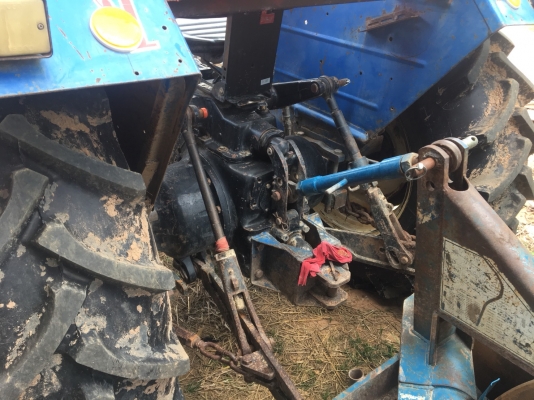 ขาย6610AT คานนิวฮอนแลนด์ รถห้างบ้านเรา เล่มพร้อม ราคาต่อรอง