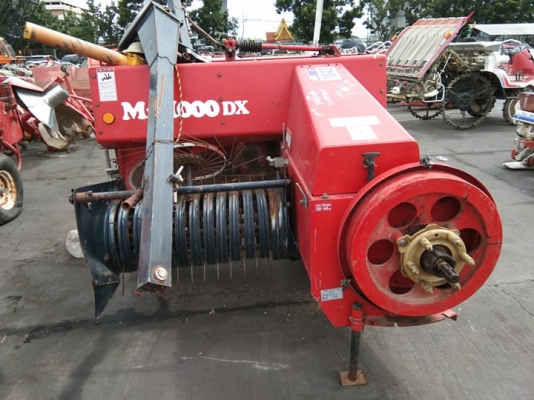 ขายเครื่องอัดฟาง star 1000 เก่านอนยังไม่เคยใช้ในไทยของอยู่โคราช081-8787-041