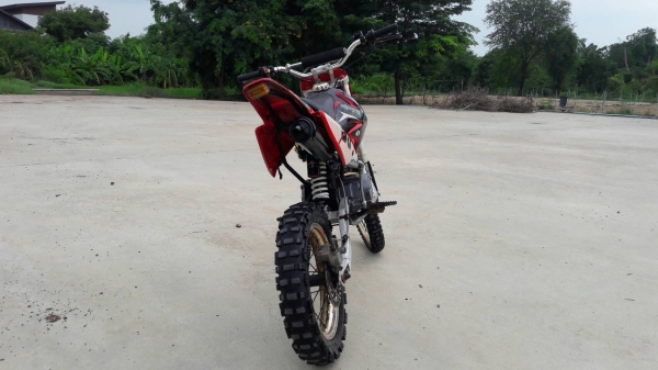 รถวิบาก 125 c.c.