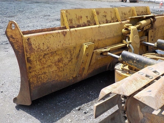 ขายรถดันดิน CAT D5H นำเข้าเองจากญี่ปุ่น สภาพสวยพร้อมใช้ ถึงเร็วๆนี้ครับ