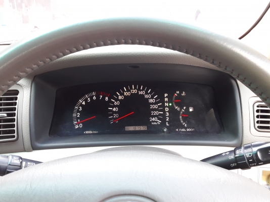 TOYOTA ALTIS E s 1.8 AT 2002