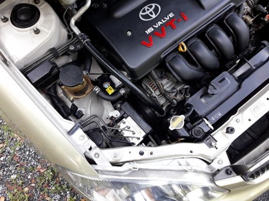TOYOTA ALTIS E s 1.8 AT 2002