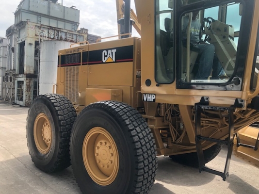 รถเกรด Cat140H-2ZK ปี2002 รถเก่านอก พร้อมสแกนริฟาย รถพร้อมใช้
