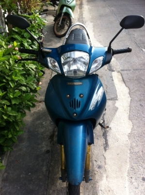 ขาย...Suzuki Best 125 ปี46 เครื่องดี เครื่องเงียบ ติดง่าย ชุดโอนครบขาย...Suzuki Best 125 ปี46 เครื่องดี เครื่องเงียบ ติดง่าย ชุดโอนครบ