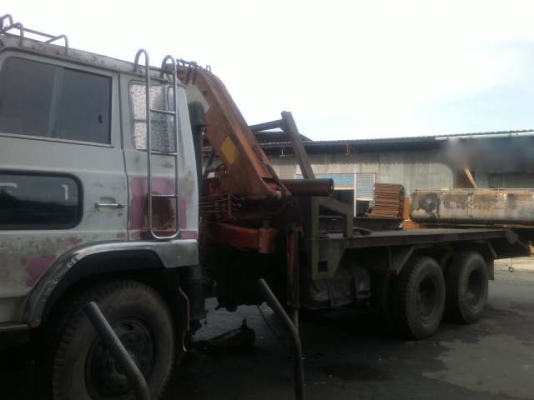 รถฮีโน่ 10 ล้อ ท้ายลาด ติดเฮี๊ยบ 3 ตัน FM176  168 แรงม้า  สนใจติดต่อ 081 - 6079515