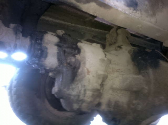 รถฮีโน่ 10 ล้อ ท้ายลาด ติดเฮี๊ยบ 3 ตัน FM176  168 แรงม้า  สนใจติดต่อ 081 - 6079515