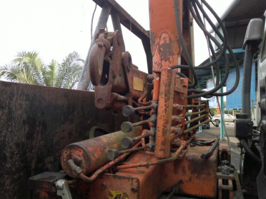 รถฮีโน่ 10 ล้อ ท้ายลาด ติดเฮี๊ยบ 3 ตัน FM176  168 แรงม้า  สนใจติดต่อ 081 - 6079515