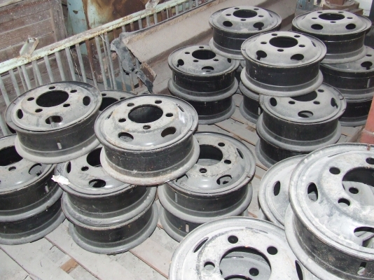 ขายถูก กระทะ16นิ้ว ของใหม่