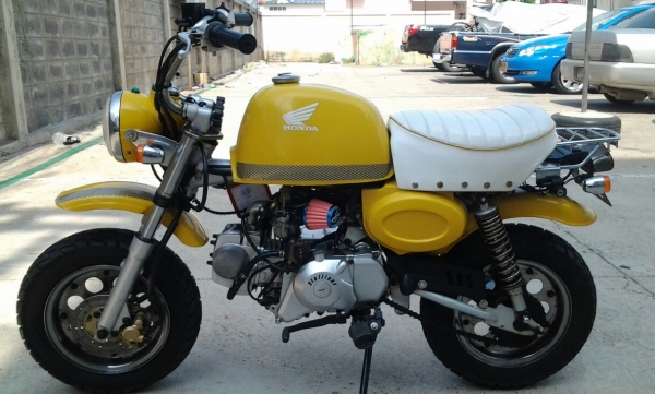 ขายกอลิล่าน้อย125ccเครื่องดีสีสวยขาย16900สนใจ0853647170