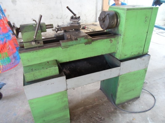 แท่นกลึง 4 ฟุต เกียร์บล็อก พร้อมใช้้ 38,000