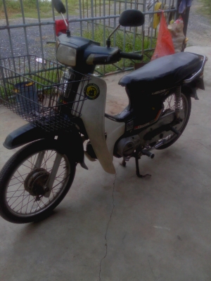 ขายฮอนด้าดรีมคุรุสภา(สีเขียวหายาก)เครื่องดีอะไหล่เดิมครบรถปี 31 โทร 0876767149 แม้ว อยู่ปราจีนบุรีคับ