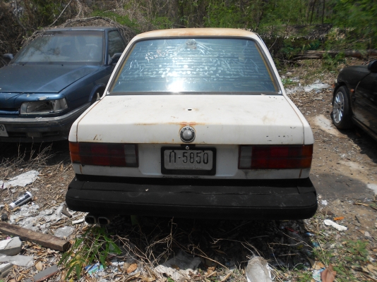 ลดราคาพิเศษ ขายด่วน BMW 316 E30 ปี 1986 พร้อมทะเบียน ราคา 22,000-บาท โคราช ครับ ลดราคาพิเศษ ขายด่วน BMW 316 E30 ปี 1986 พร้อมทะเบียน ราคา 22,000-บาท โคราช ครับ