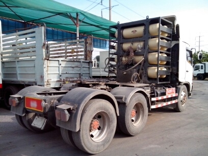 10ล้อหัวลากHINO+NGV