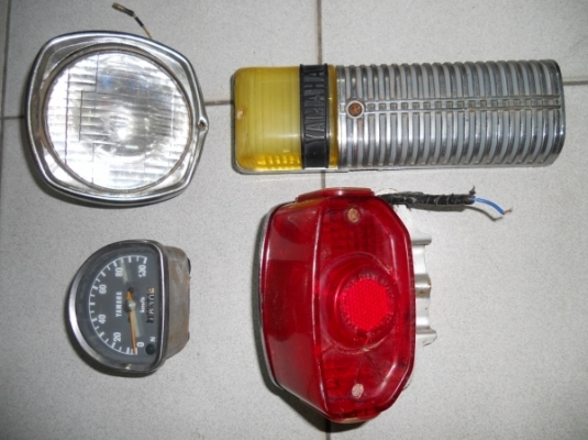 ขาย อะไหล่ ฝาข้างด้านซ้าย YAMAHA MATE 80