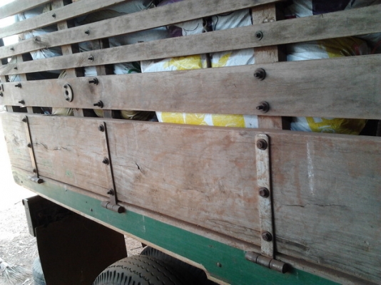 ขายแต๋น6ล้อ ใหญ่ๆ ราคาไม่แพง เครื่องKUBOTA ET110 ติดง่าย แห้งดี ช่วงล่างใหญ่ คัสซีหน้า4สวย วางหมอนไม้เสริมแข็งแรง เฟืองท้าย NKR110 ยางดี6เส้น แถมคานหน้า6ล้อให้ซื้อมายังไม่ได้ใส่ กระบะคอกไม้สูง พื้นไม้ ยาว 3.5ม. สวยแข็งแรง ไม่มีโยก ไม่ผุไม่หัก สโลว์พร้อมคร