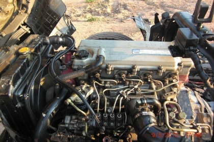 ขาย หัวคัสซี 6ล้อ HINO FB4J สภาพสวยๆ พร้อมขึ้นดั๊ม หรือวางกระบะล่อง เครื่องJO5C 145HP แห้งๆแรงดีไม่เยิ้ม ช่วงล่างแน่น คัสซีสวยไม่ผุไม่ดาม ยาง8.25สวย6เส้น หัวบาง ภายในสวย คอนโซลครบ แอร์ พ.พาวเวอร์ ช่วงล้อ 3.9ม. ขึ้นดั๊มได้เลยไม่ต้องเขียนแบบ ตั้งใจมาขึ้นดั๊