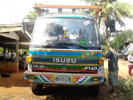 ***ขายแล้วครับขอบคุณ Truck2hand ขาย 10ล้อ2เพลาดั๊ม ISUZU Rocky195 เครื่อง6HE1 195แรง แห้งๆไม่ไอไม่หลวม คัสซีFVZ12MY ดีมีเก็บมา ช่วงล่างเดิมแน่น ภายในดี คอนโซลครบ พ.พาวเวอร์ เบรคทริฟฟี่  สโลว์อินเตอร์4สปีด กระบะดั๊มเหล็กฝาข้างมิเนียม ยางดี10เส้น วิ่งอ้อยทุ