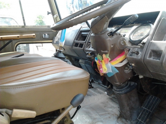 ***ขายแล้วครับขอบคุณ Truck2hand ขาย 10ล้อ2เพลาดั๊ม HINO KT920 เครื่อง6BF1 185แรง(ใบคุม) เครื่องดีฟิตใหม่ ไม่เยิ้ม ช่วงล่าง2เพลาRocky คัสซีดี เก็บงานแล้ว สีบิวด์ใหม่ทั้งคัน สวย หัวบาง ภายในครบ แอร์มีระบบ เบรคทริฟฟี่ สโลว์อินเตอร์3สปีด ยางดี10เส้น สภาพจบๆไม