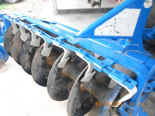 ขายรถแทรกเตอร์ ฟอร์ด 6600 เต็ม พร้อมเล่มทะเบียน