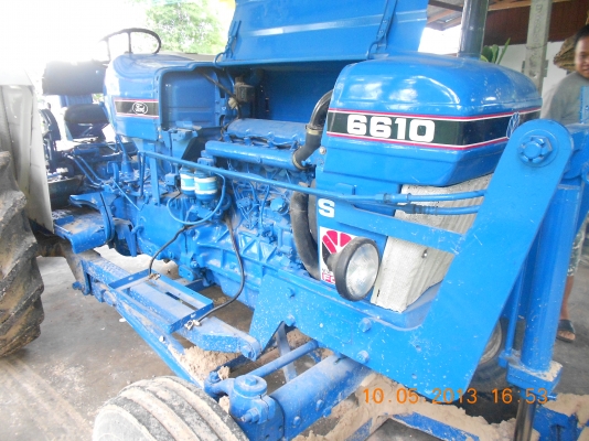 ขายรถแทรกเตอร์ ฟอร์ด 6600 เต็ม พร้อมเล่มทะเบียน