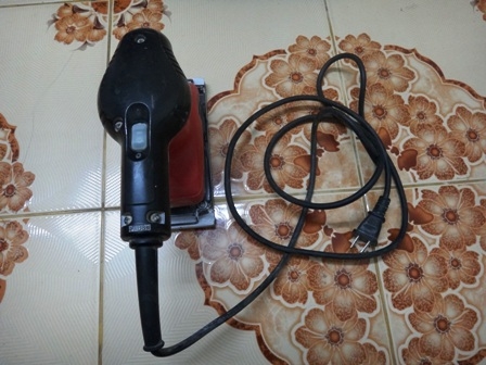 เครื่ื่องขัดกระดาษทรายแบบสั่นMaktecรุ่นMT921สภาพใหม่ ถูกๆ เครื่ื่องขัดกระดาษทรายแบบสั่นMaktecรุ่นMT921สภาพใหม่ ถูกๆ