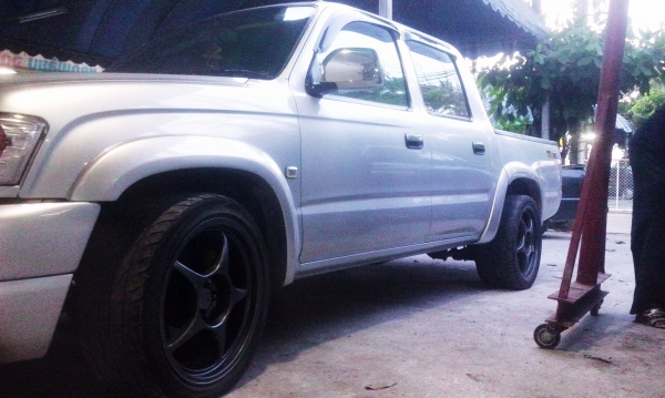 ขอบคุณพี่เสือมากๆครับ ด่วนปรับราคาลง ล้อ Enkai PRO1 แท้  ขอบ18 9x9 พร้อมยาง