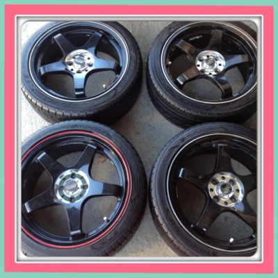 ขายแม็กมือ2 ขอบ17 ลาย5ก้าน 4รู100+ ยางปี10 ราคา8,500 บาทถูก