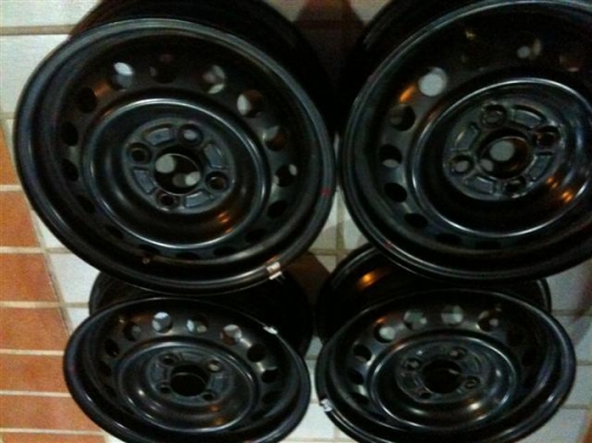 ล้อ กระทะสภาพดี 14 นิ้ว