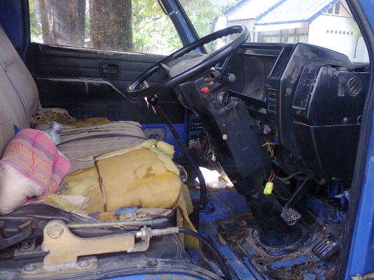 ของถูกมาแล้ว มิตซู CANTER แรงวางหัว NKR เครื่องดี แชชซีสวย เอกสารลงเล่มหมดแล้วครับ