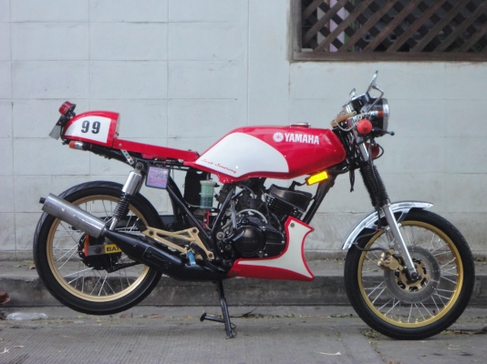 ขายด่วน YAMAHA RXZ 135 CC ทะเบียน ชุดโอน พรบ.ขาด1 ปี