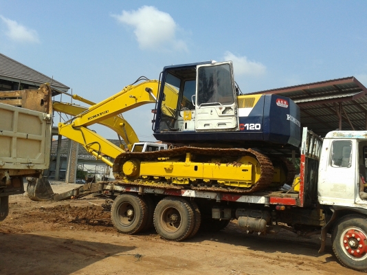 ขาย KOMATSU PC 120 - 5   บูม อาร์มรุ่นพิเศษ ยาว ใบแทรค75 คอนโทรลสั้น แอร์พร้อม