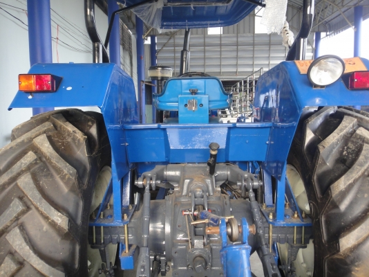 FORD NEWHOLLAND 6640  พร้อมใบดัน+ผาน7 ทะเบียนครบ((086-2126921))