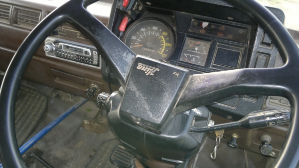 KM777_117HPเครื่องดีท้าย Fพวงมาลัยพาวเวอร์หัวบางยางดี KM777_117HPเครื่องดีท้าย Fพวงมาลัยพาวเวอร์หัวบางยางดี