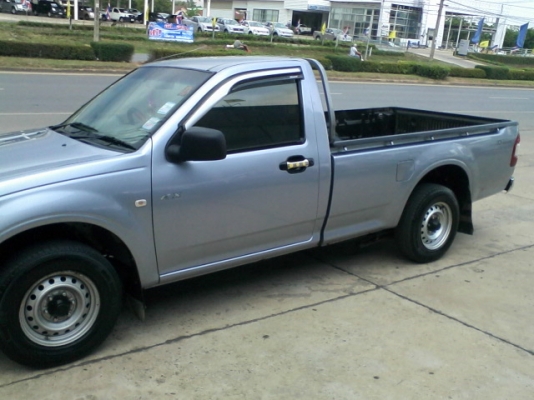 ISUZU, 2.5 SPARK EX D-MAX POWER ปี 2005คอมอนเรล เกียร์ธรรมดาสวยๆพร้อมใช้ถูกๆ